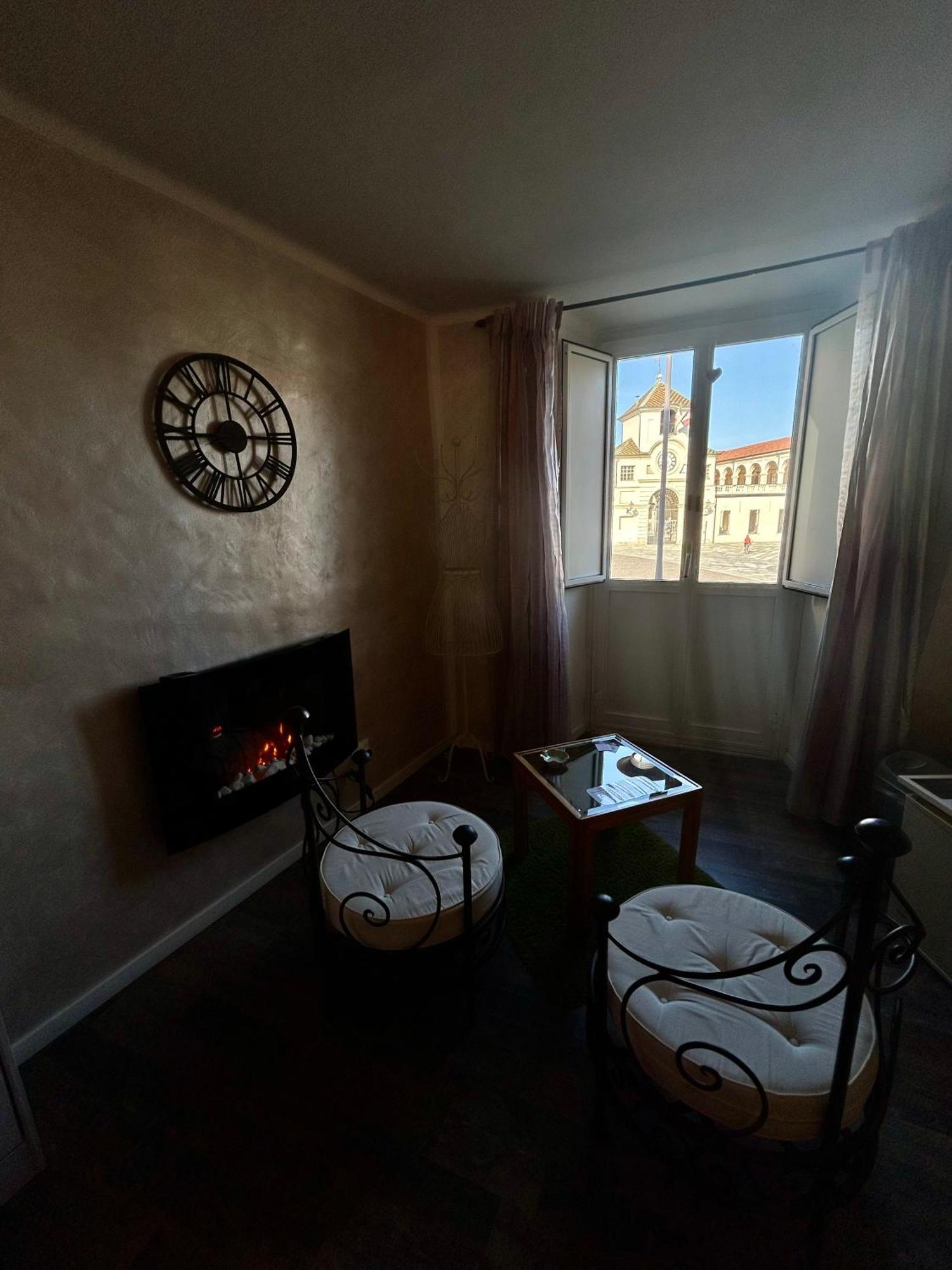 La Finestra Sulla Reggia Bed & Breakfast Venaria Reale Phòng bức ảnh