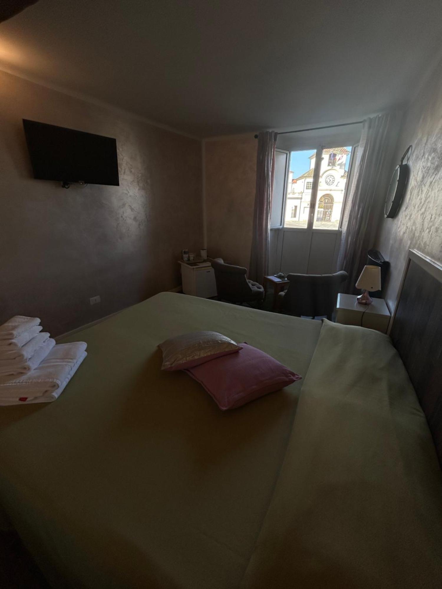 La Finestra Sulla Reggia Bed & Breakfast Venaria Reale Phòng bức ảnh